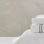 Plain White Double Flat (Rs.5500.00)